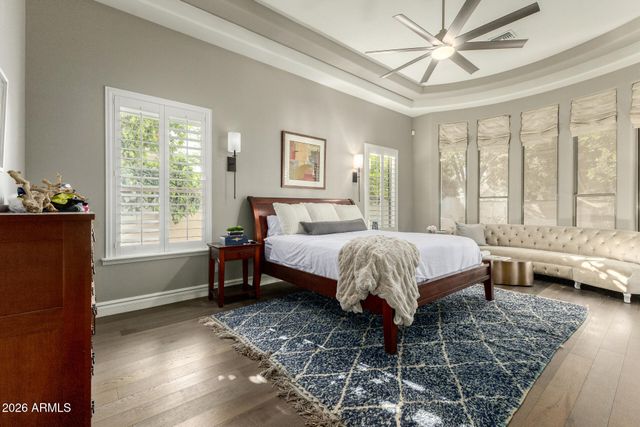 8204 S HOMESTEAD Lane, Tempe, AZ 85284