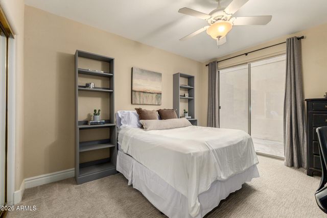 8204 S HOMESTEAD Lane, Tempe, AZ 85284