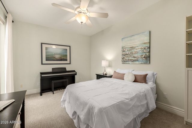 8204 S HOMESTEAD Lane, Tempe, AZ 85284