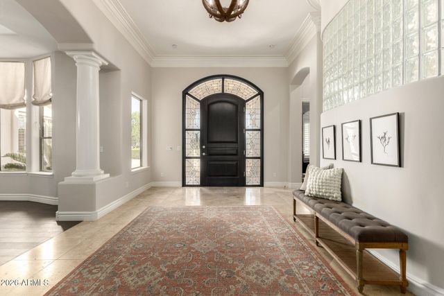 8204 S HOMESTEAD Lane, Tempe, AZ 85284