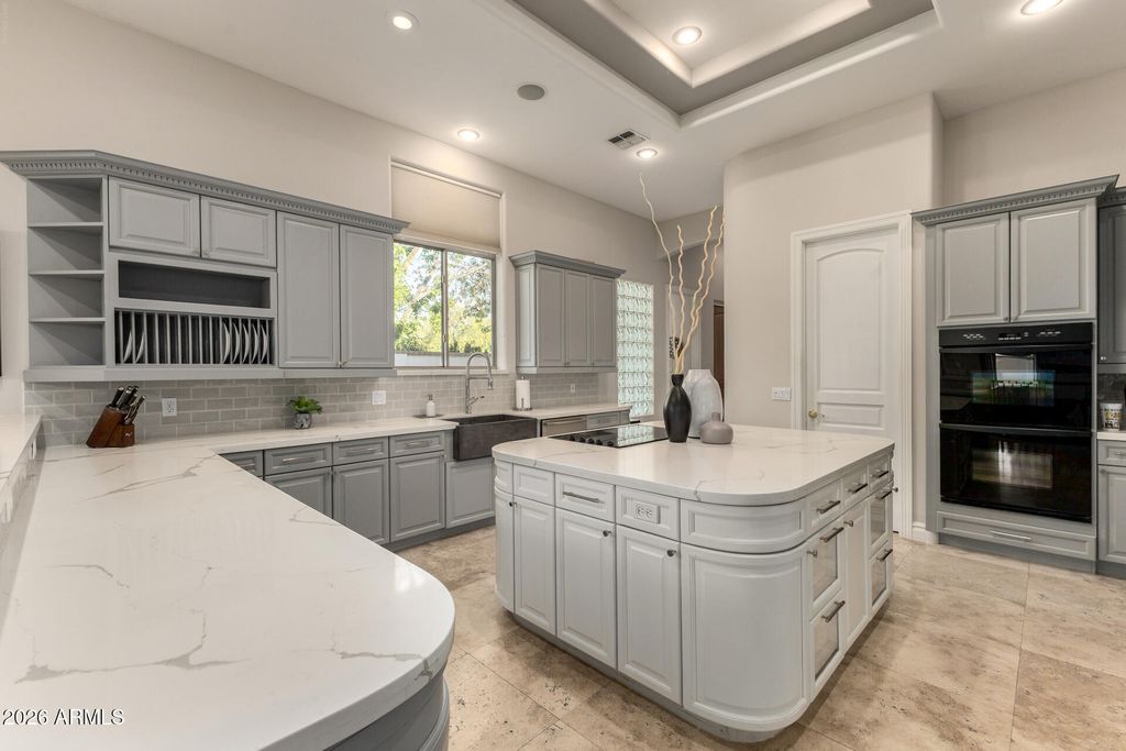 Image 26 of property listing at 8204 S HOMESTEAD Lane, Tempe, AZ 85284