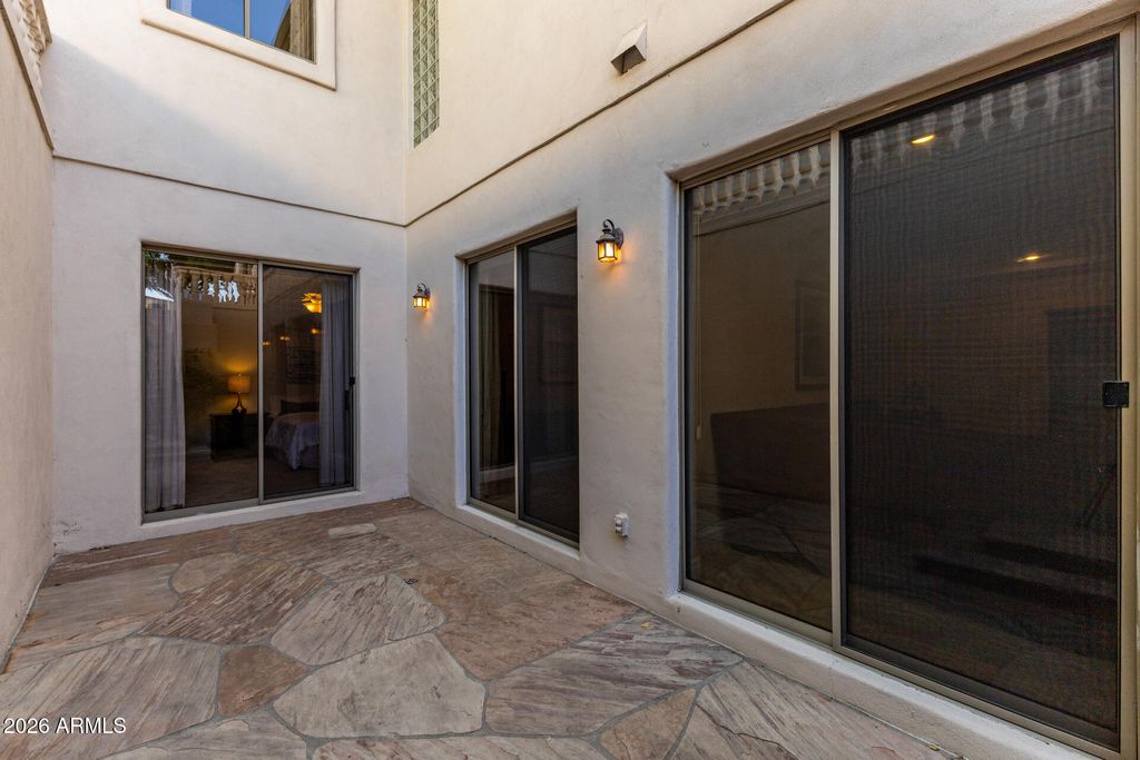 Image 56 of property listing at 8204 S HOMESTEAD Lane, Tempe, AZ 85284