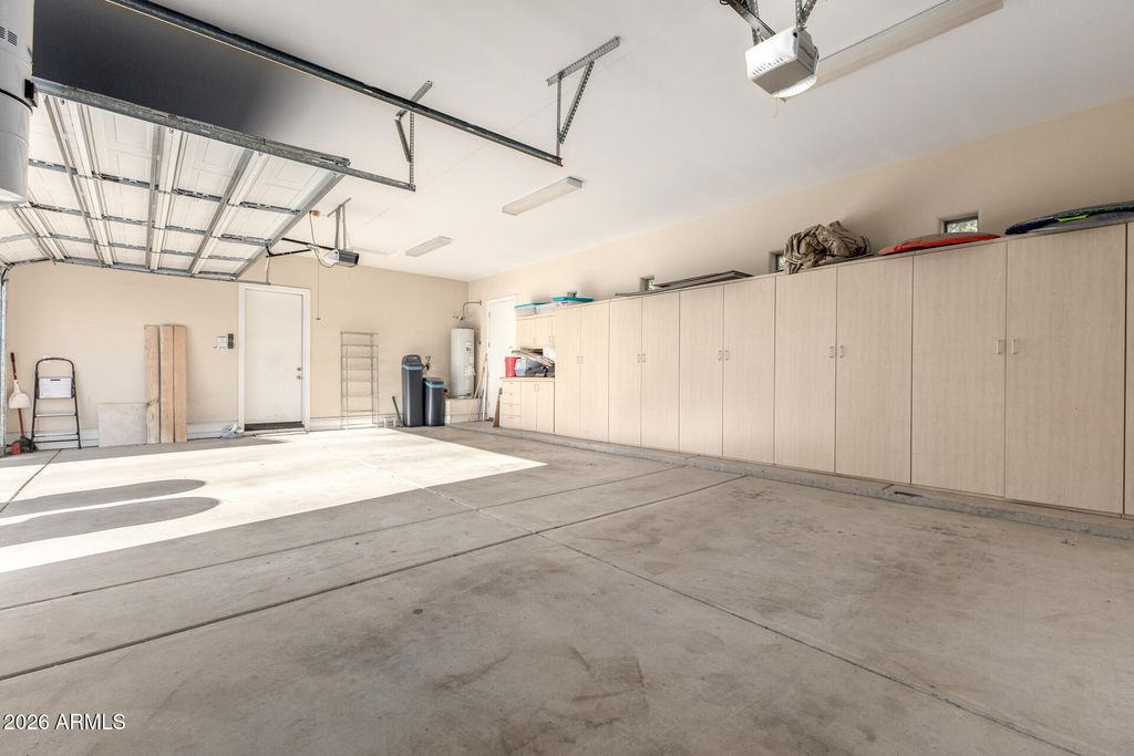 Image 58 of property listing at 8204 S HOMESTEAD Lane, Tempe, AZ 85284
