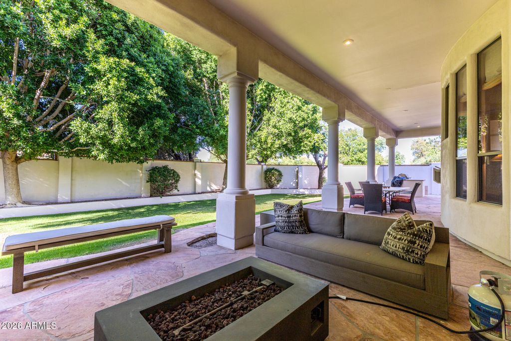 Image 69 of property listing at 8204 S HOMESTEAD Lane, Tempe, AZ 85284