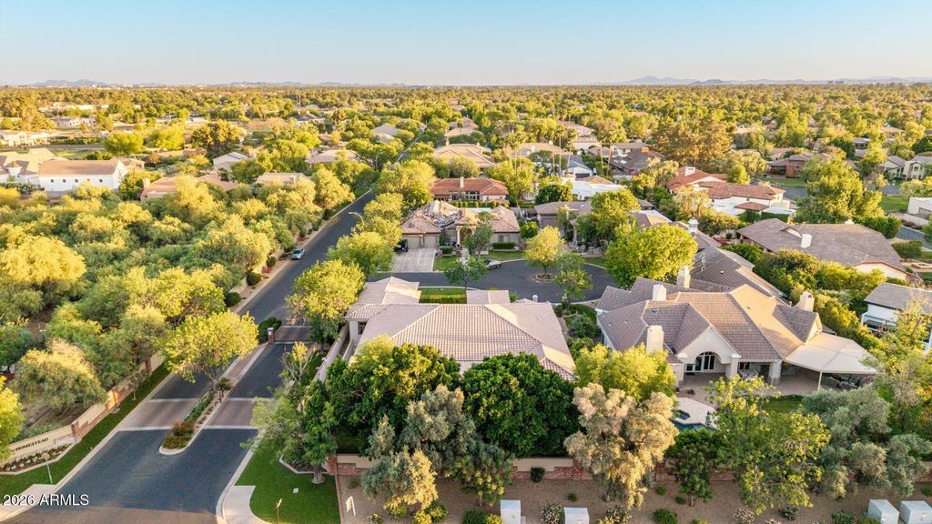 Image 81 of property listing at 8204 S HOMESTEAD Lane, Tempe, AZ 85284