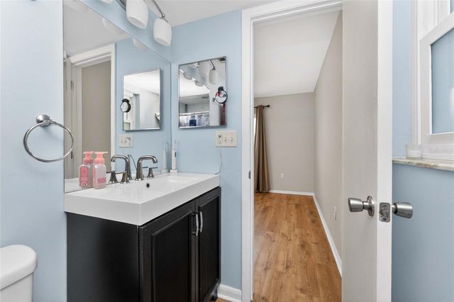 557 MAGNOLIA AVENUE NW, Port Charlotte, FL 33952