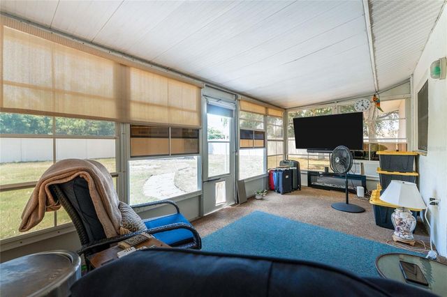 557 MAGNOLIA AVENUE NW, Port Charlotte, FL 33952