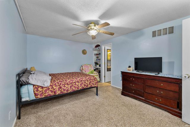 4126 Winterfield Run, Fort Wayne, IN 46804