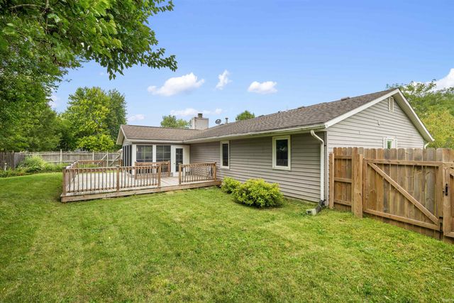 4126 Winterfield Run, Fort Wayne, IN 46804