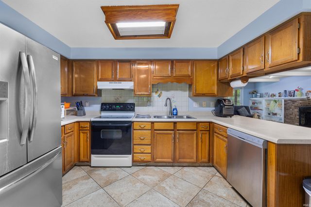 4126 Winterfield Run, Fort Wayne, IN 46804