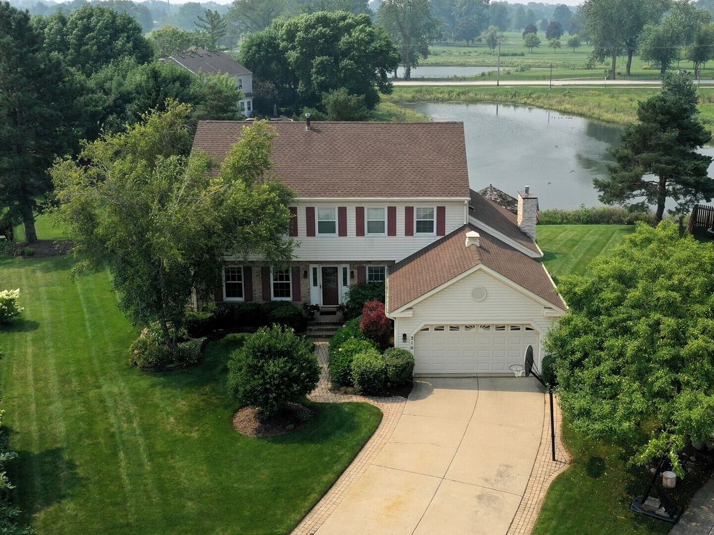 310 Lakeview Court, Buffalo Grove, IL 60089