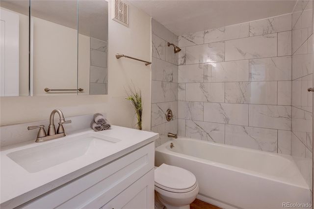 2415 S Xanadu Way C, Aurora, CO 80014