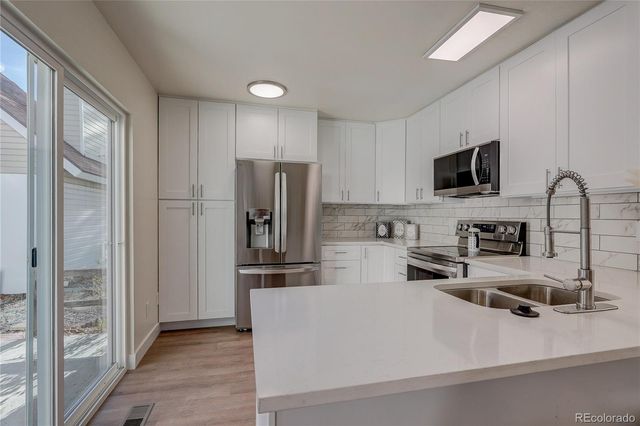 2415 S Xanadu Way C, Aurora, CO 80014