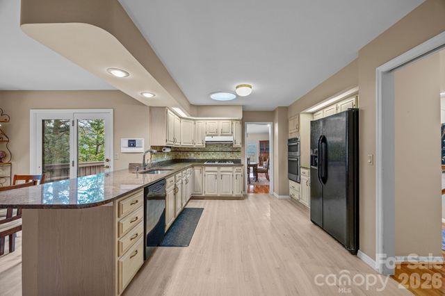 68 Stony Ridge, Asheville, NC 28804