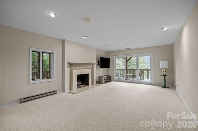 68 Stony Ridge, Asheville, NC 28804