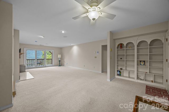 68 Stony Ridge, Asheville, NC 28804