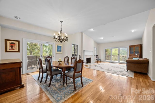 68 Stony Ridge, Asheville, NC 28804