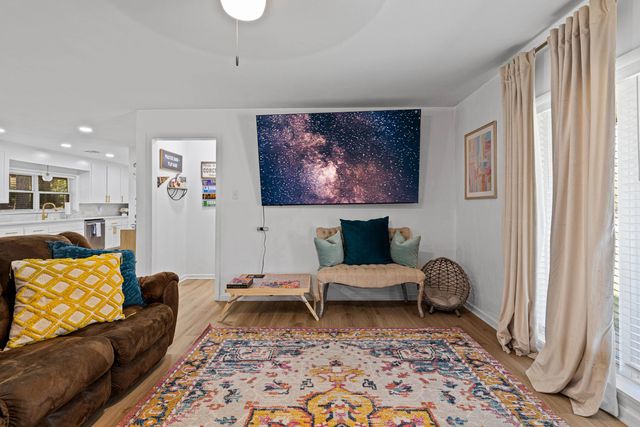 402 Hughes Street, Marshall, TX 75672