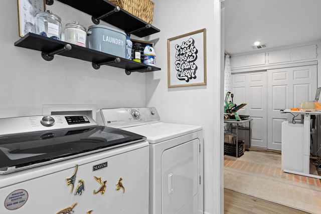 402 Hughes Street, Marshall, TX 75672