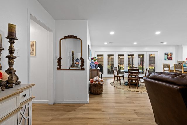 402 Hughes Street, Marshall, TX 75672