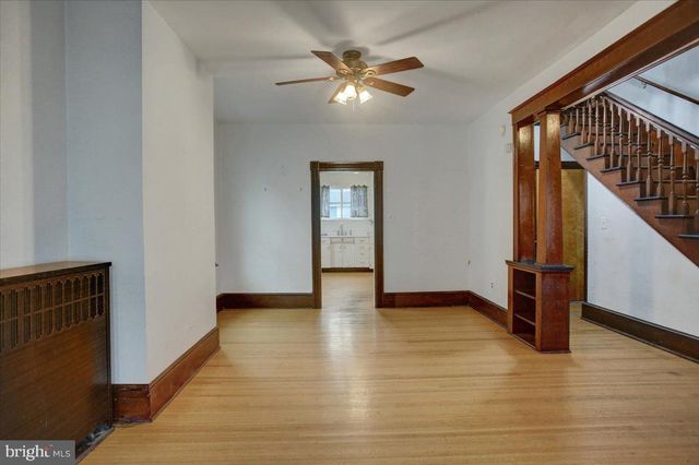 22 VIRGINIA AVE, Brunswick, MD 21716