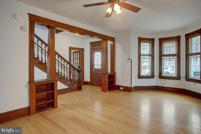 22 VIRGINIA AVE, Brunswick, MD 21716