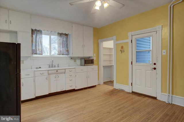 22 VIRGINIA AVE, Brunswick, MD 21716