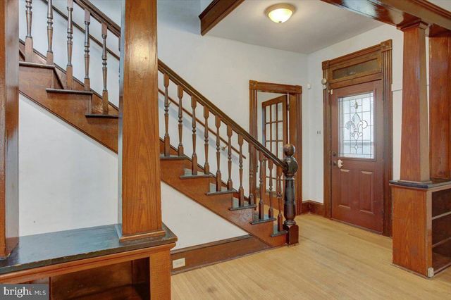 22 VIRGINIA AVE, Brunswick, MD 21716