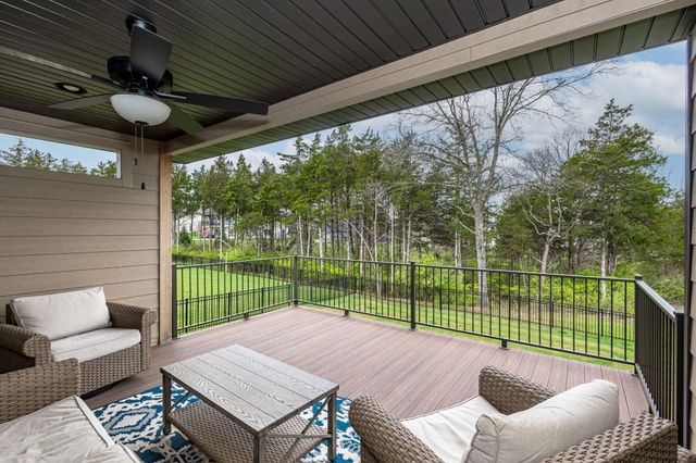 5005 KIAWAH LN, Columbia, MO 65203