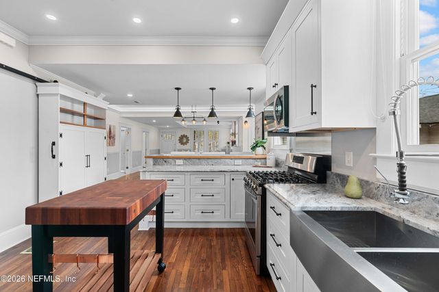 2257 ERNEST Street, Jacksonville, FL 32204