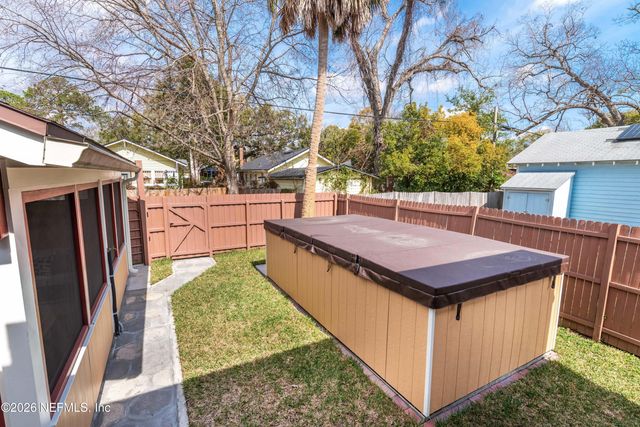 2257 ERNEST Street, Jacksonville, FL 32204