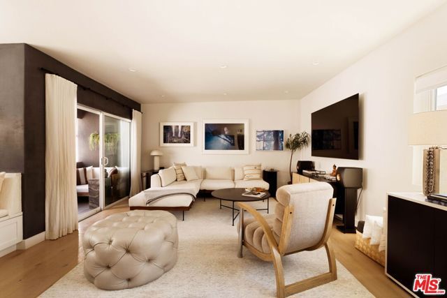 446 San Vicente Boulevard 304, Santa Monica, CA 90402