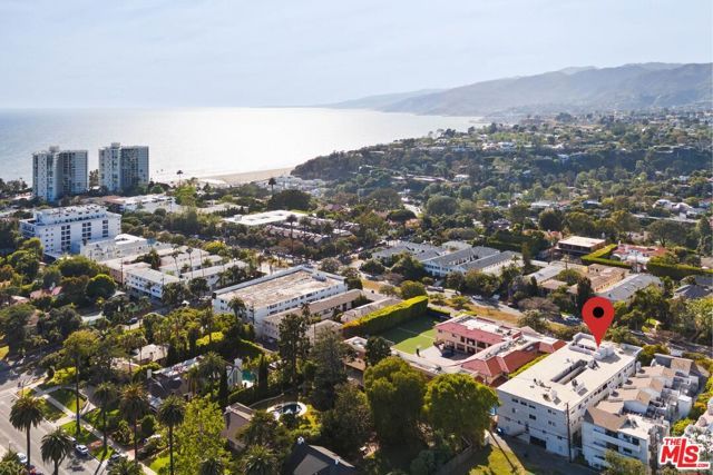 446 San Vicente Boulevard 304, Santa Monica, CA 90402