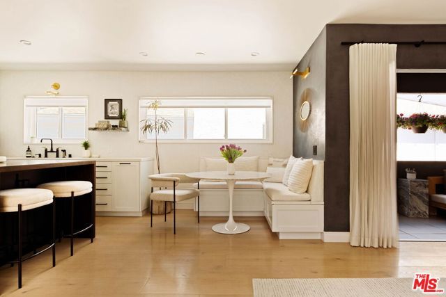 446 San Vicente Boulevard 304, Santa Monica, CA 90402