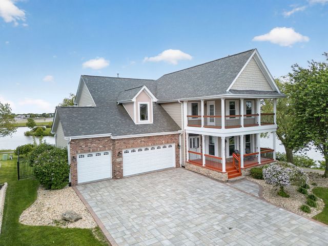 1711 Peyton Terrace, Shorewood, IL 60404