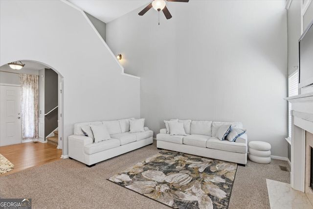 212 Reserve Crossing, Canton, GA 30115