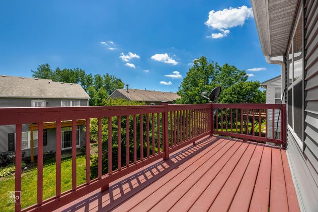 2532 Golf Ridge Circle, Naperville, IL 60563