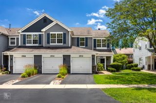 2532 Golf Ridge Circle, Naperville, IL 60563