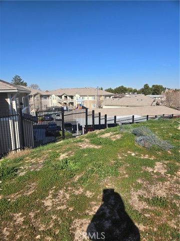 14140 Rodeo Drive, Victorville, CA 92395