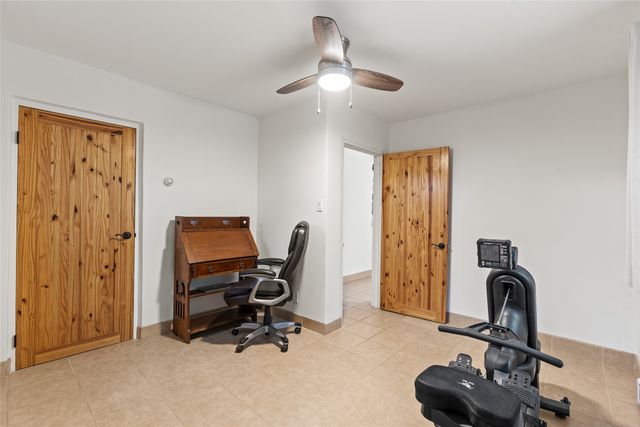 845 Gilmore, Santa Fe, NM 87505