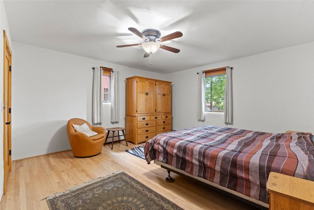 845 Gilmore, Santa Fe, NM 87505
