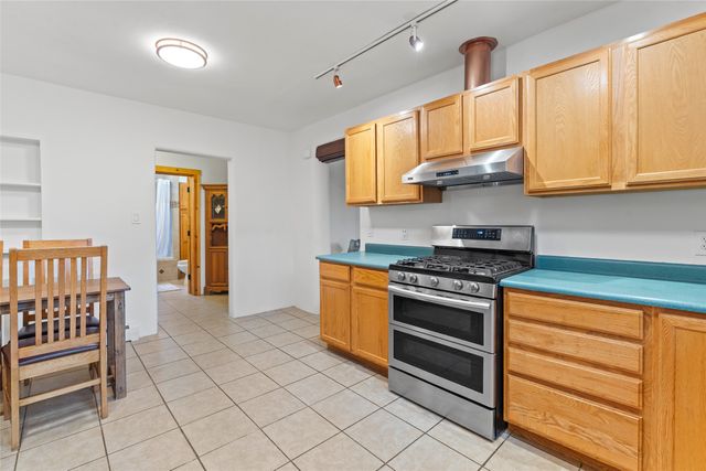 845 Gilmore, Santa Fe, NM 87505