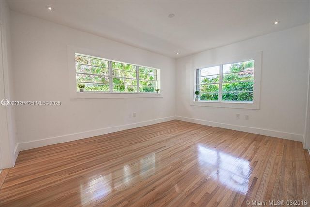 931 Placetas Ave, Coral Gables, FL 33146