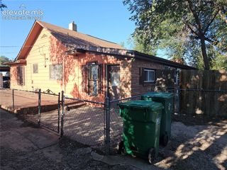 2423 E St Vrain Street, Colorado Springs, CO 80909