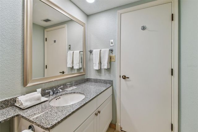 36750 US HIGHWAY 19 N 15305, Palm Harbor, FL 34684