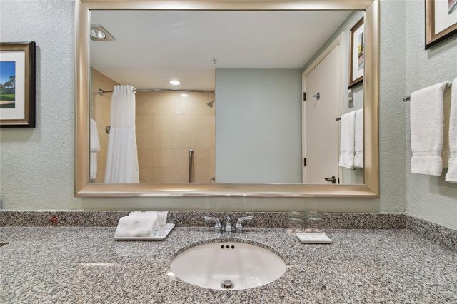 36750 US HIGHWAY 19 N 15305, Palm Harbor, FL 34684