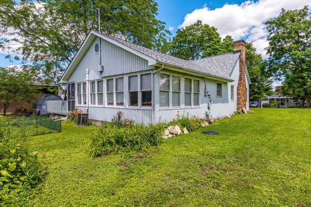 13635 Maple Road NE, Thornville, OH 43076