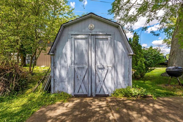 13635 Maple Road NE, Thornville, OH 43076