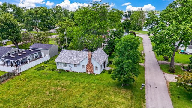 13635 Maple Road NE, Thornville, OH 43076