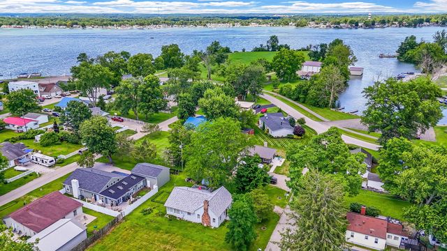 13635 Maple Road NE, Thornville, OH 43076